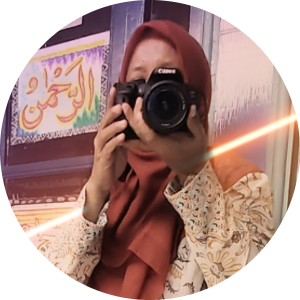 Avatar of creator Nana